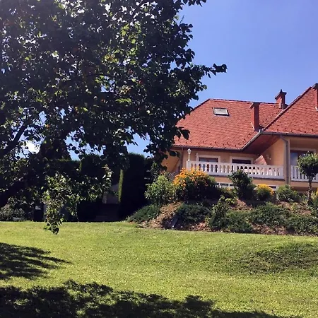 Erdgeschosssuite Mit Terrasse