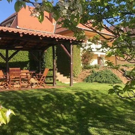 Erdgeschosssuite Mit Terrasse