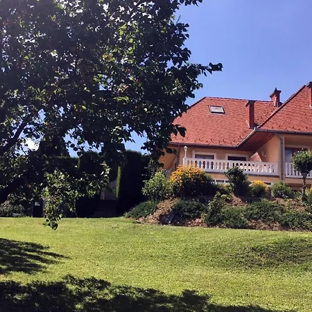 公寓 Erdgeschosssuite Mit Terrasse Hévíz